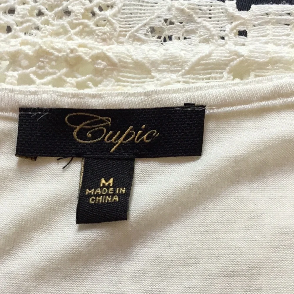 NWOT Cupio Crocheted Tank Top - Picture 4 of 7